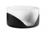 Base de vidrio opaco con diseño blanco y negro.
