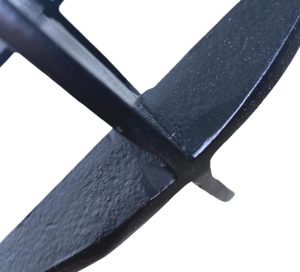 Alternative view of Escultura de orbita color negro.