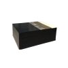 Caja de hueso con diseño grande.