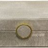 Caja decorativa con filo dorado