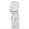Escultura de marmol blanca irregular.