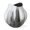 Jarron de ceramica blanco y negro