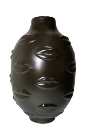 Florero café de labios