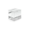 Cubo de cristal grande.