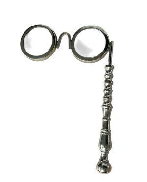 Alternative view of Lupa de lentes